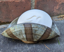 Load image into Gallery viewer, Angus